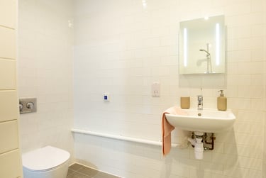 Superior Studio at Promenade Student Living, 5-8 London Road, The Level, Brighton, BN14JA - Image 9